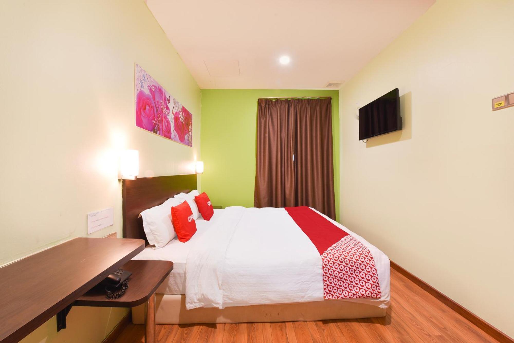 Hotel O G Home Hotel, Kota Bharu, Kelantan. Exterior photo