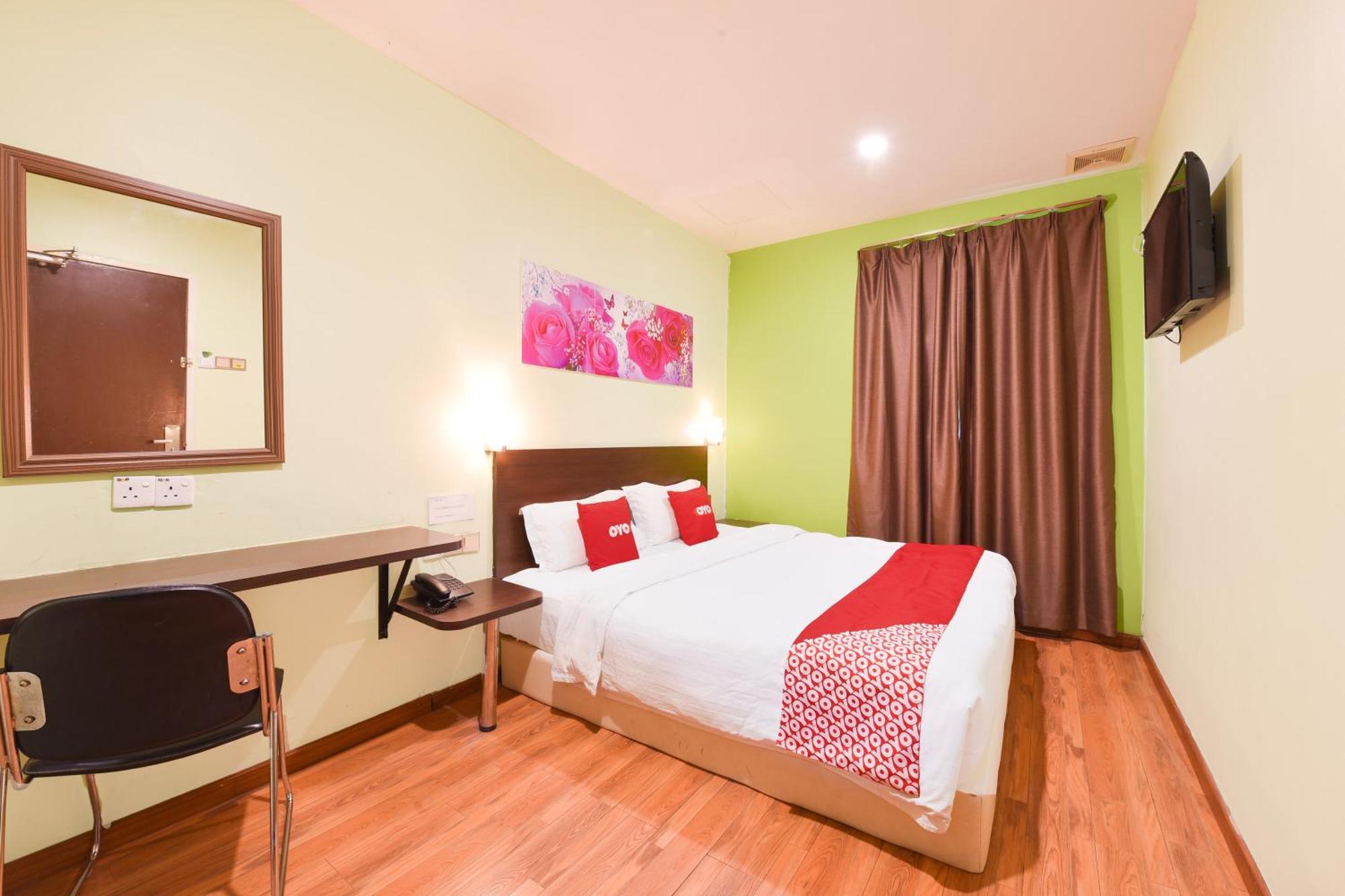 Hotel O G Home Hotel, Kota Bharu, Kelantan. Exterior photo